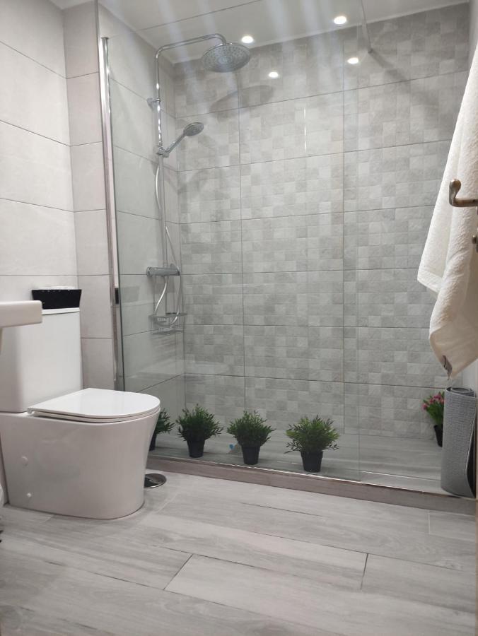 Apartamento La Victoria มาลากา ภายนอก รูปภาพ