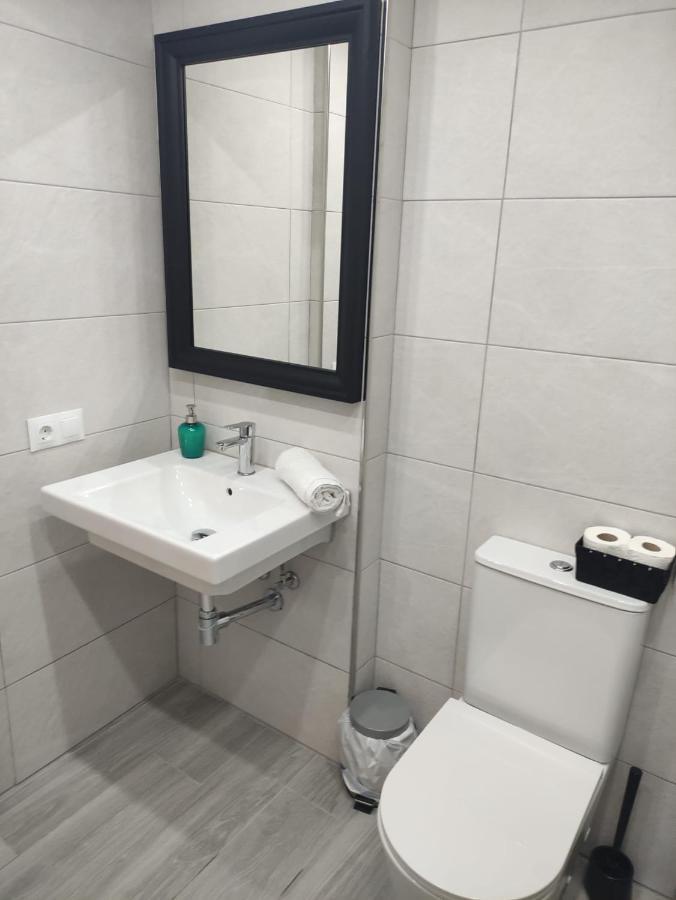 Apartamento La Victoria มาลากา ภายนอก รูปภาพ