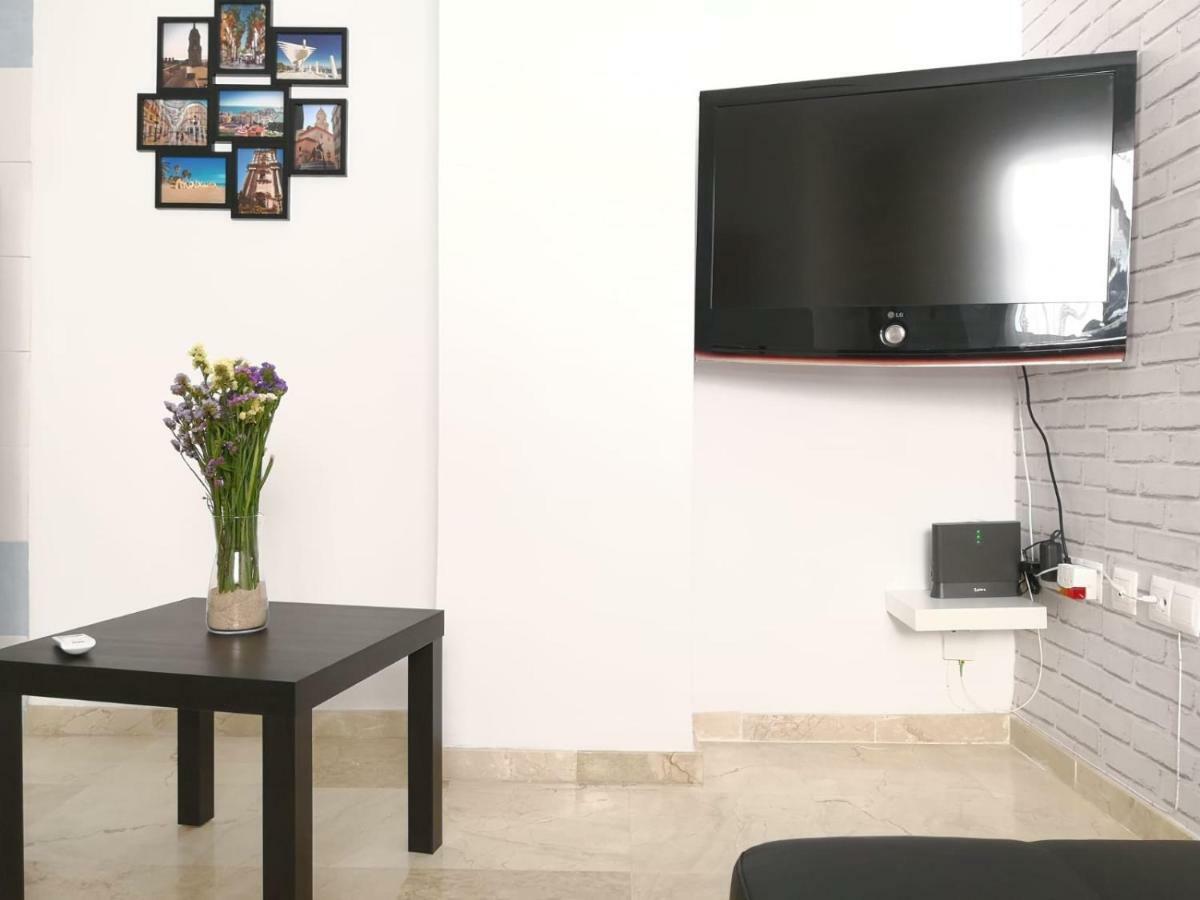 Apartamento La Victoria มาลากา ภายนอก รูปภาพ