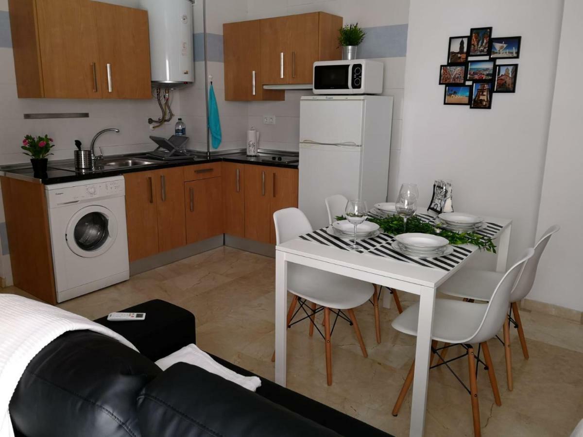 Apartamento La Victoria มาลากา ภายนอก รูปภาพ