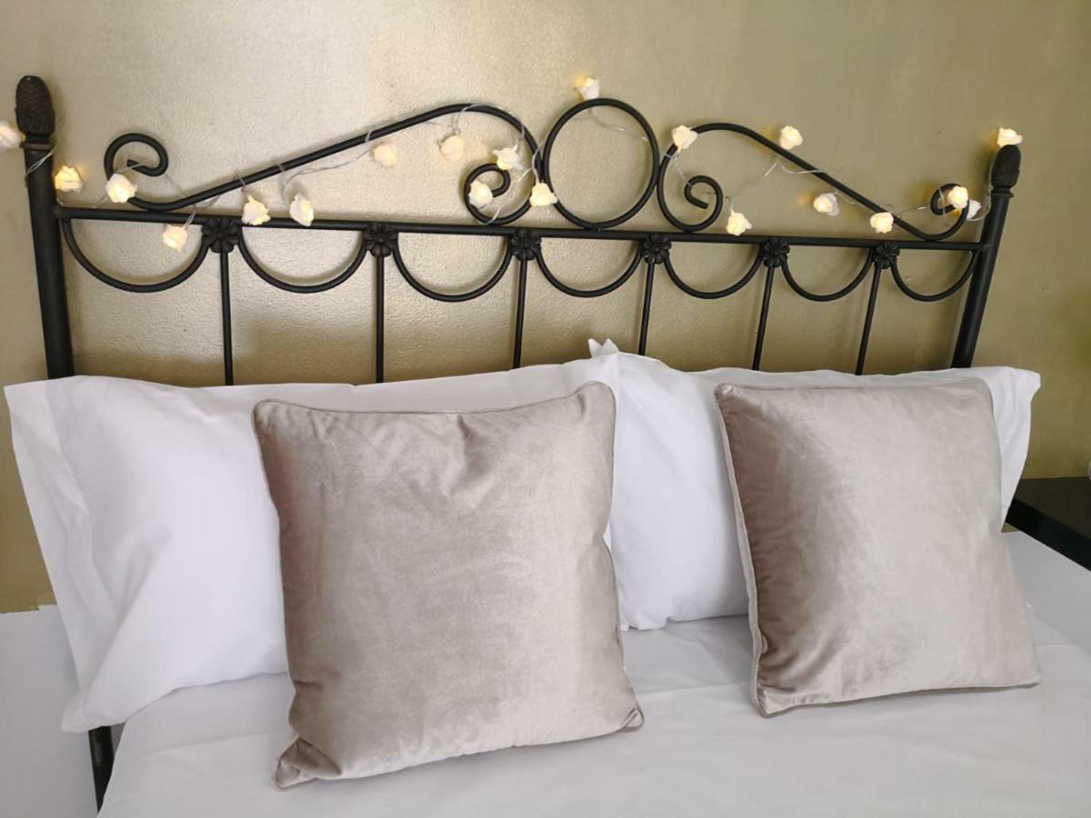 Apartamento La Victoria มาลากา ภายนอก รูปภาพ
